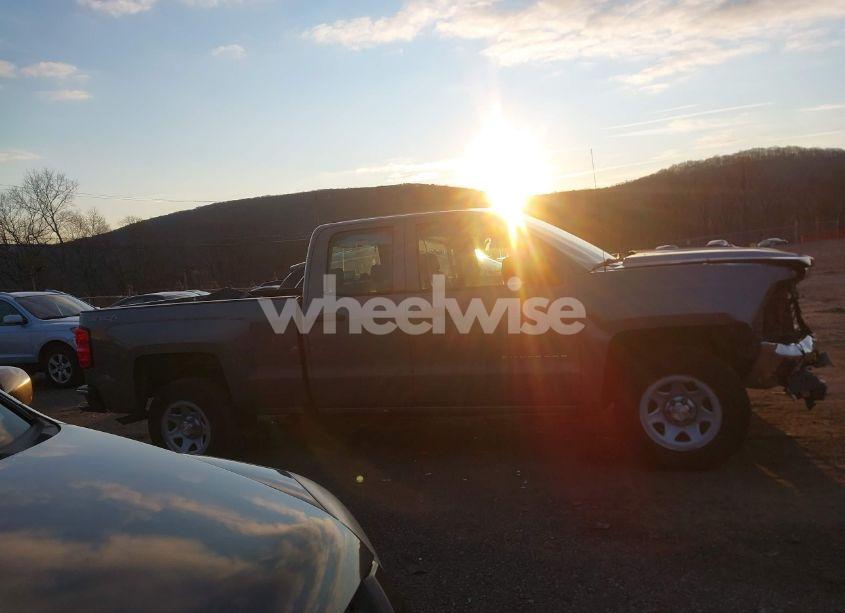 Photo 13 of 2017 Chevrolet Silverado 1500 WT (VIN 1GCVKNEH6HZ164324)