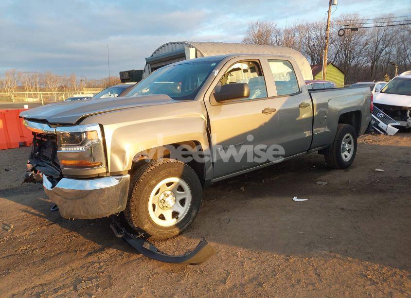 Photo 2 of 2017 Chevrolet Silverado 1500 WT (VIN 1GCVKNEH6HZ164324)