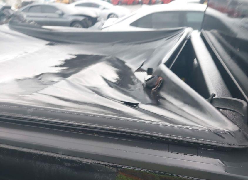 Photo 20 of 2018 Chevrolet Silverado 1500 WT (VIN 1GCVKNEH7JZ314950)