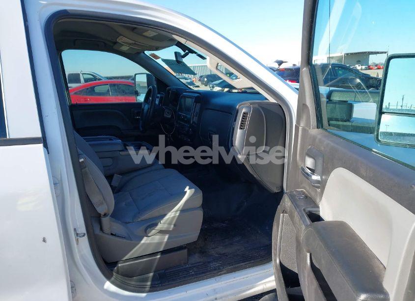 Photo 5 of 2016 Chevrolet Silverado 1500 WT (VIN 1GCVKNEH8GZ318840)