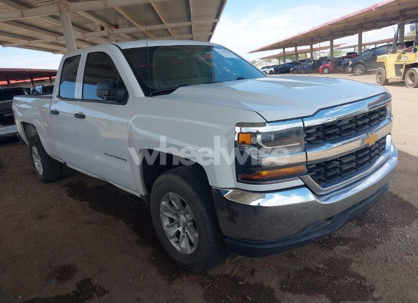 2016 Chevrolet Silverado 1500 WT (VIN 1GCVKNEHXGZ336806) main photo