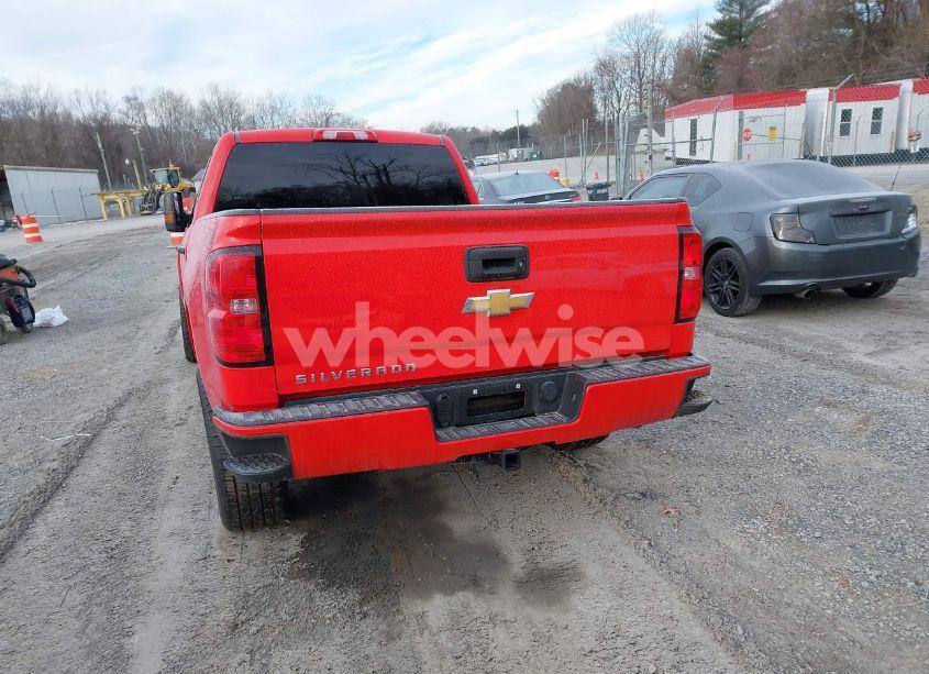 Photo 16 of 2018 Chevrolet Silverado 1500 CUSTOM (VIN 1GCVKPEC0JZ142938)