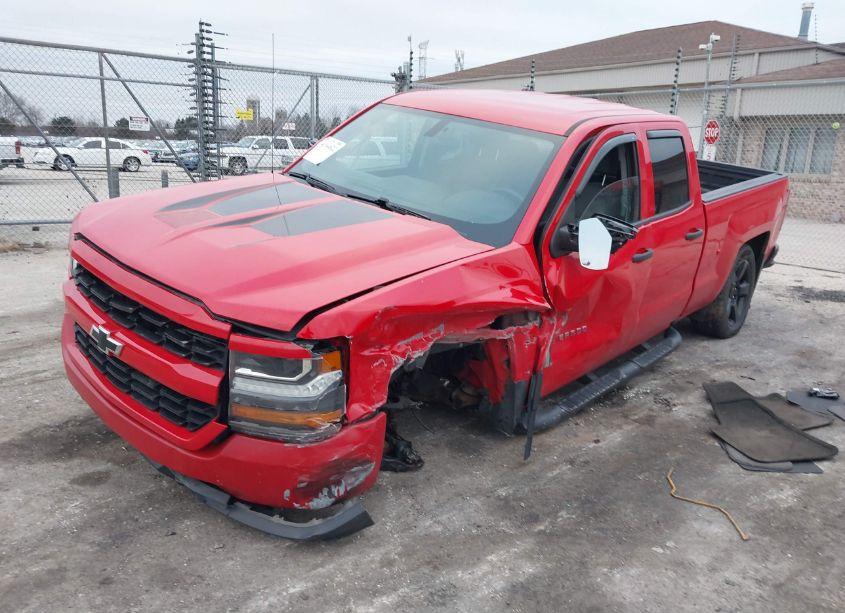 Photo 2 of 2018 Chevrolet Silverado 1500 CUSTOM (VIN 1GCVKPEC0JZ197034)