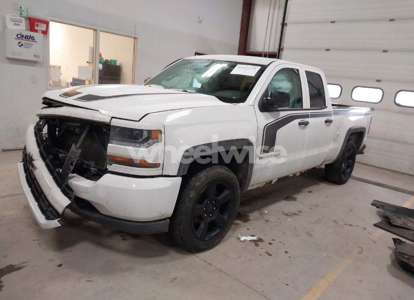 Photo 2 of 2016 Chevrolet Silverado 1500 CUSTOM (VIN 1GCVKPEC1GZ362808)