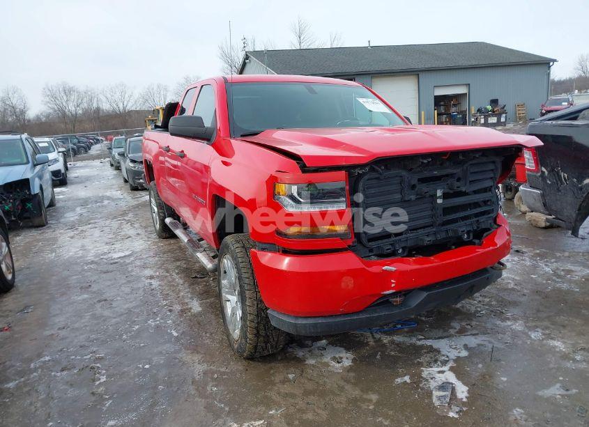2017 Chevrolet Silverado 1500 CUSTOM (VIN 1GCVKPEC1HZ333178) main photo