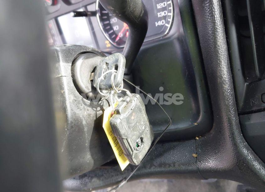 Photo 11 of 2017 Chevrolet Silverado 1500 CUSTOM (VIN 1GCVKPEC1HZ333178)