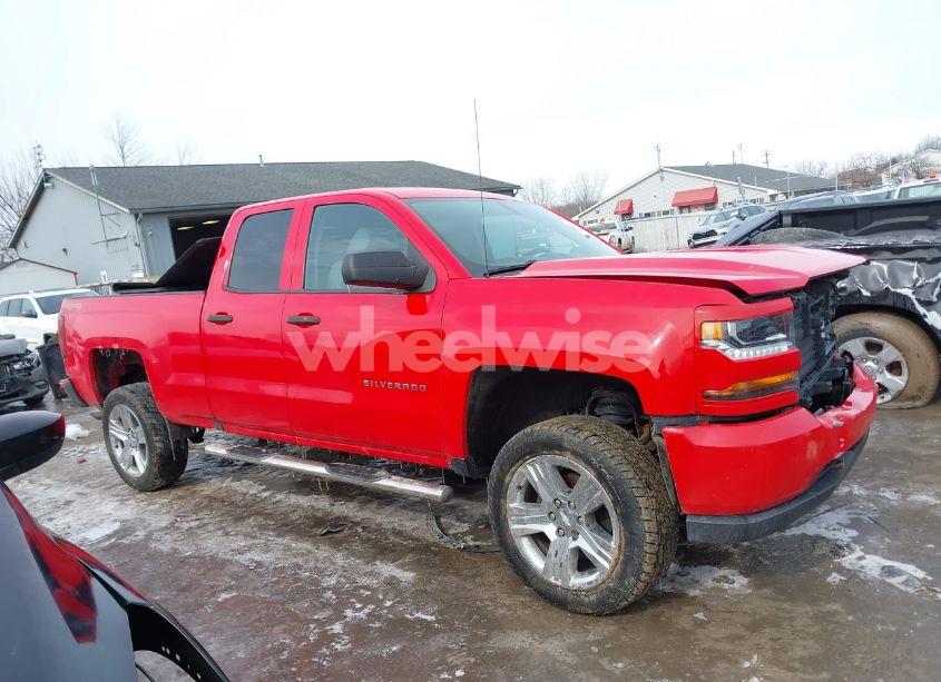 Photo 13 of 2017 Chevrolet Silverado 1500 CUSTOM (VIN 1GCVKPEC1HZ333178)
