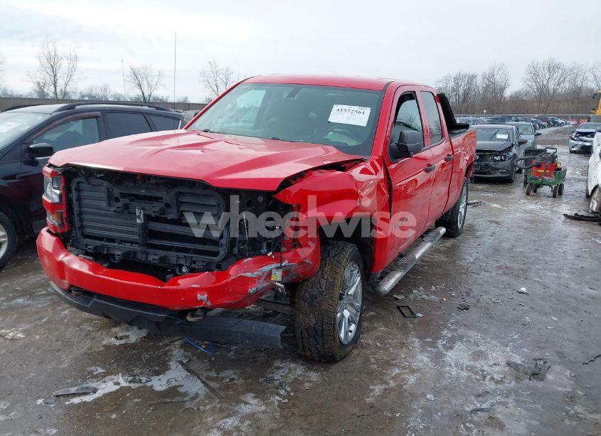 Photo 2 of 2017 Chevrolet Silverado 1500 CUSTOM (VIN 1GCVKPEC1HZ333178)