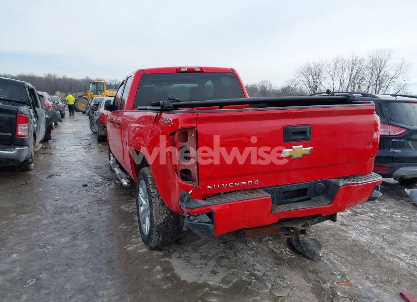 Photo 3 of 2017 Chevrolet Silverado 1500 CUSTOM (VIN 1GCVKPEC1HZ333178)