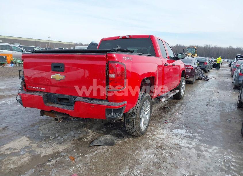 Photo 4 of 2017 Chevrolet Silverado 1500 CUSTOM (VIN 1GCVKPEC1HZ333178)