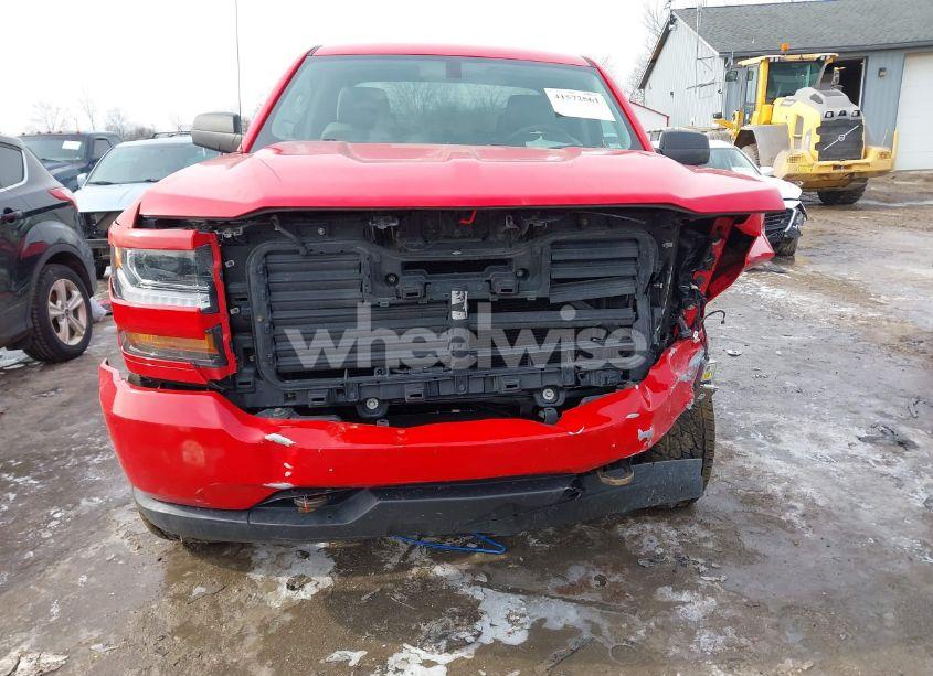 Photo 6 of 2017 Chevrolet Silverado 1500 CUSTOM (VIN 1GCVKPEC1HZ333178)