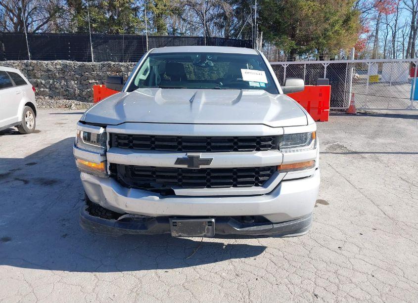 Photo 12 of 2017 Chevrolet Silverado 1500 CUSTOM (VIN 1GCVKPEC1HZ383093)