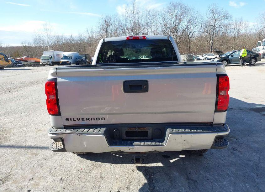 Photo 16 of 2017 Chevrolet Silverado 1500 CUSTOM (VIN 1GCVKPEC1HZ383093)