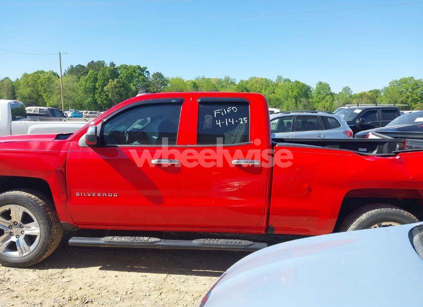 Photo 14 of 2018 Chevrolet Silverado 1500 CUSTOM (VIN 1GCVKPEC1JZ115540)