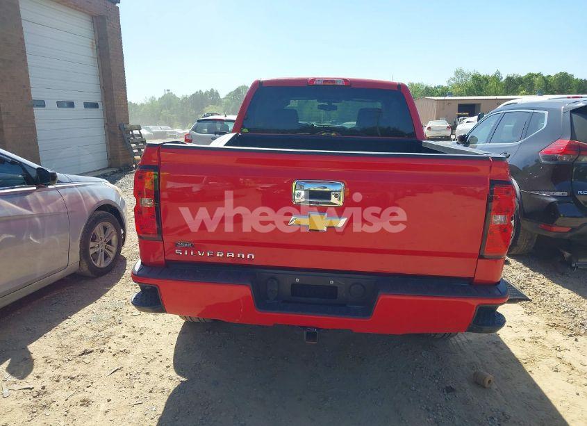 Photo 16 of 2018 Chevrolet Silverado 1500 CUSTOM (VIN 1GCVKPEC1JZ115540)