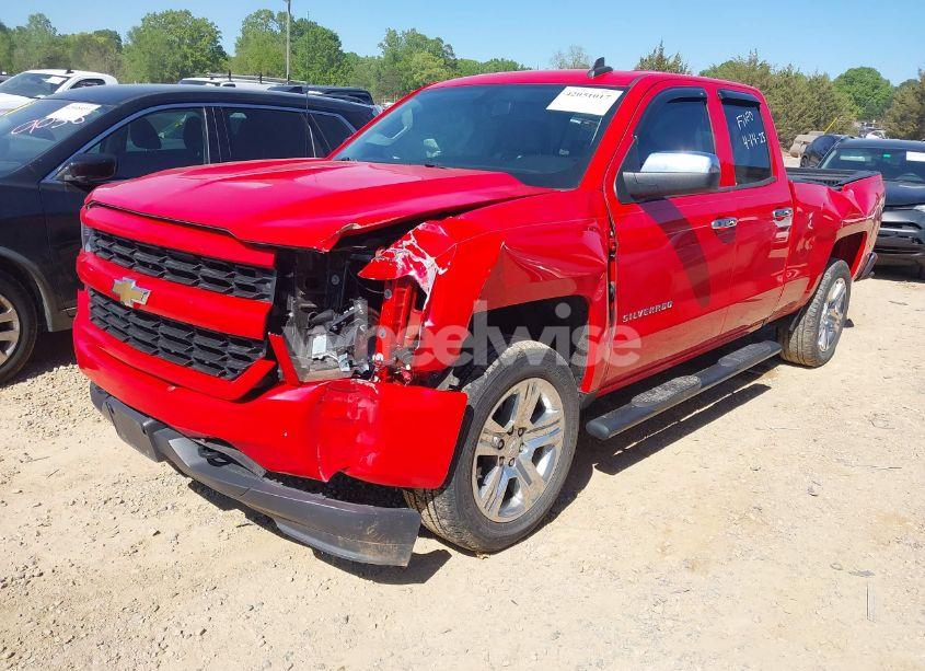 Photo 2 of 2018 Chevrolet Silverado 1500 CUSTOM (VIN 1GCVKPEC1JZ115540)