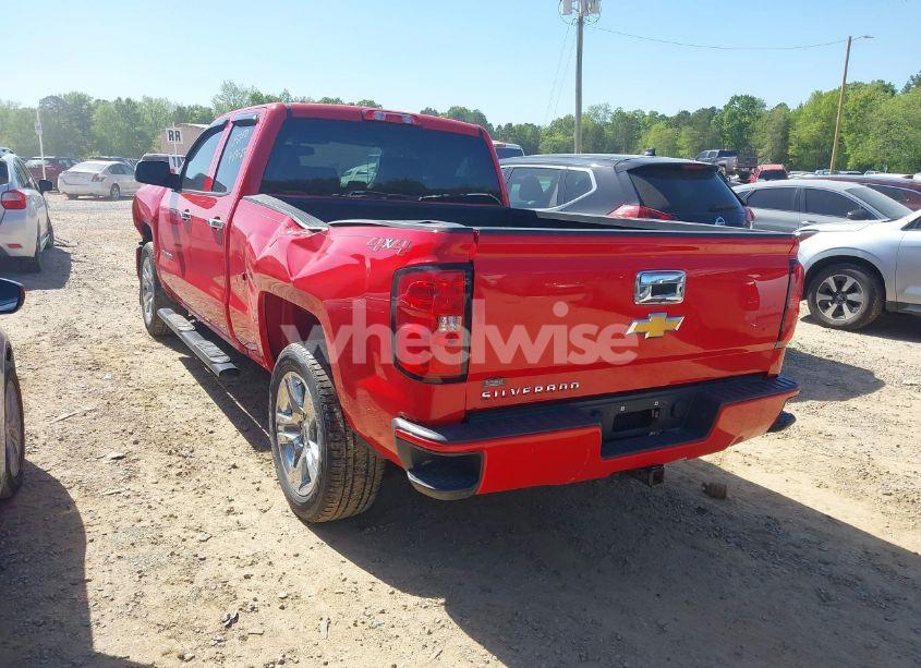 Photo 3 of 2018 Chevrolet Silverado 1500 CUSTOM (VIN 1GCVKPEC1JZ115540)