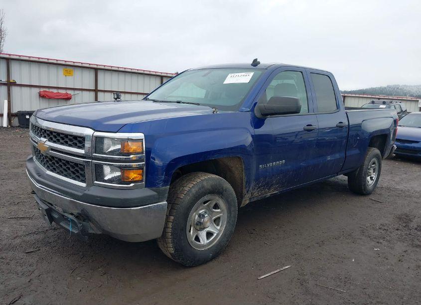 Photo 2 of 2014 Chevrolet Silverado K1500 (VIN 1GCVKPEC2EZ286223)