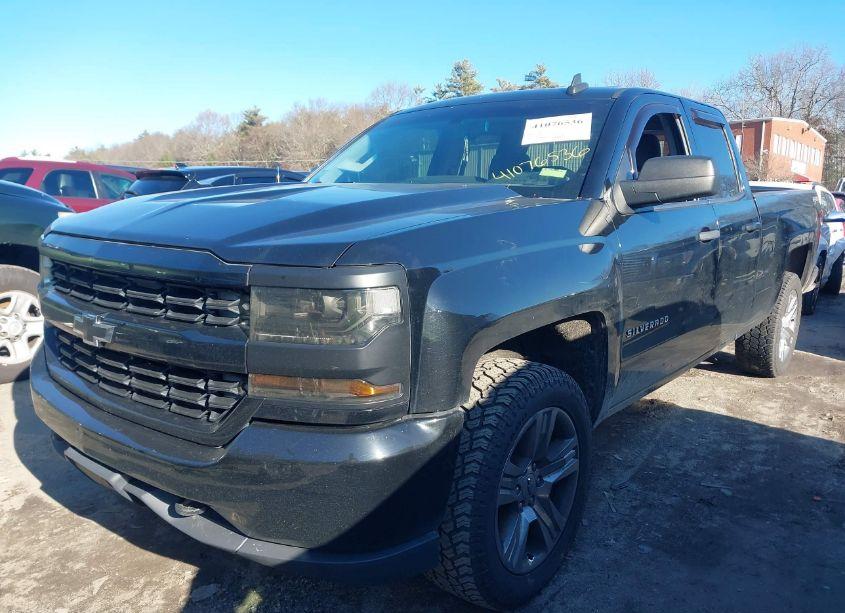Photo 2 of 2016 Chevrolet Silverado 1500 CUSTOM (VIN 1GCVKPEC2GZ181961)