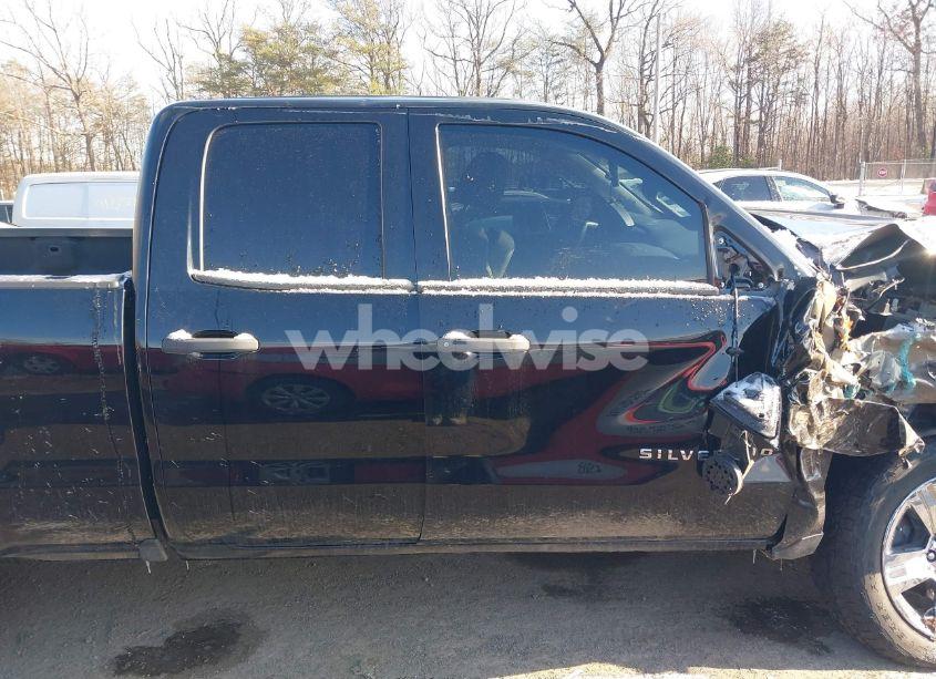 Photo 13 of 2016 Chevrolet Silverado 1500 CUSTOM (VIN 1GCVKPEC2GZ252169)