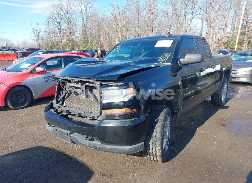 Photo 2 of 2016 Chevrolet Silverado 1500 CUSTOM (VIN 1GCVKPEC2GZ252169)