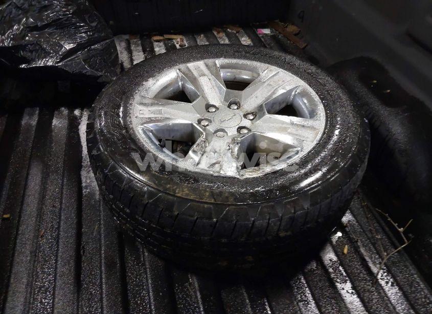 Photo 12 of 2018 Chevrolet Silverado 1500 CUSTOM (VIN 1GCVKPEC2JZ267410)