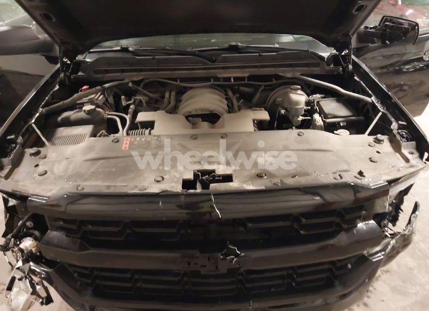 Photo 10 of 2018 Chevrolet Silverado 1500 CUSTOM (VIN 1GCVKPEC2JZ367846)