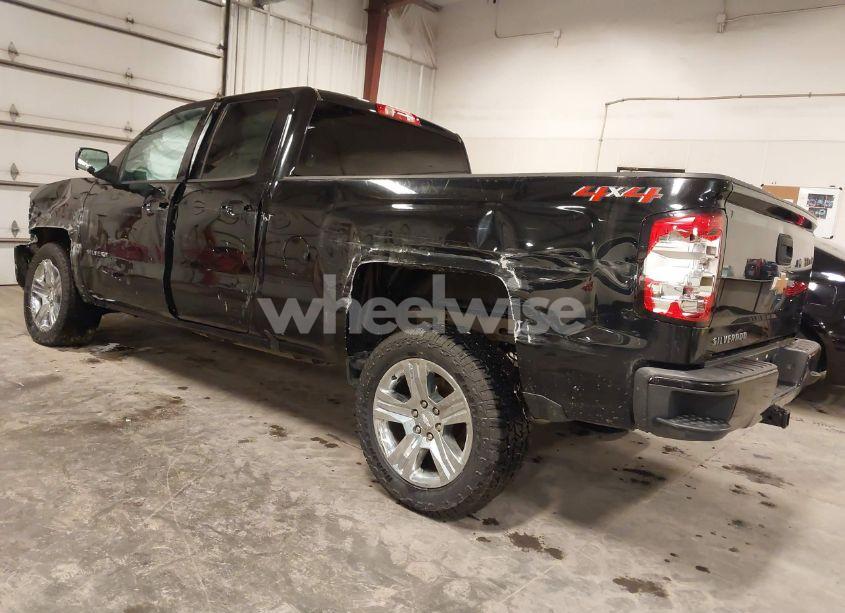 Photo 3 of 2018 Chevrolet Silverado 1500 CUSTOM (VIN 1GCVKPEC2JZ367846)