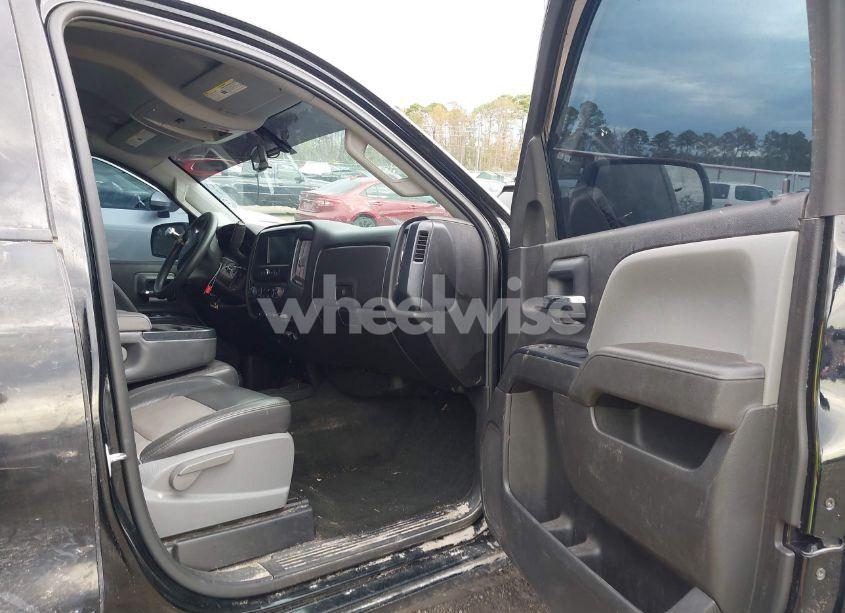 Photo 5 of 2016 Chevrolet Silverado 1500 CUSTOM (VIN 1GCVKPEC3GZ407456)