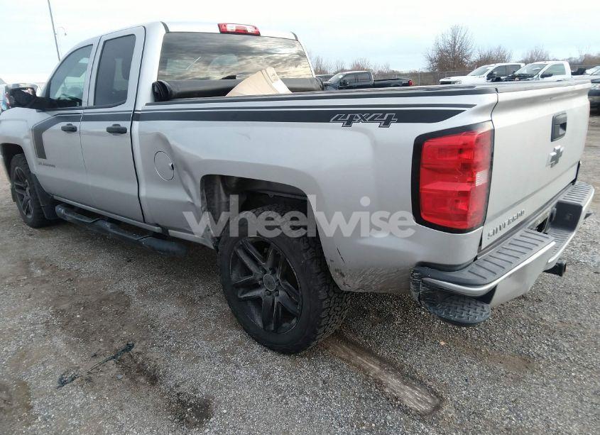 Photo 3 of 2017 Chevrolet Silverado 1500 CUSTOM (VIN 1GCVKPEC3HZ275364)