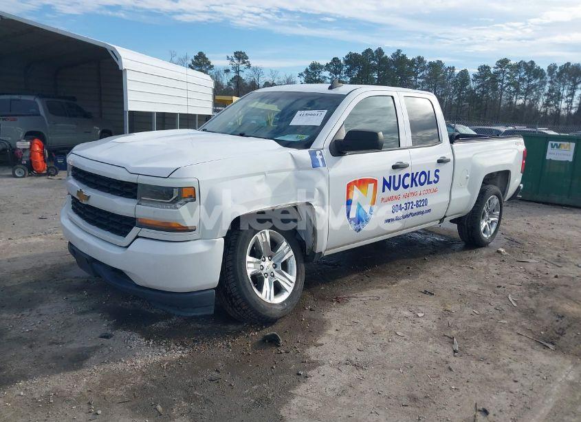 Photo 2 of 2018 Chevrolet Silverado 1500 CUSTOM (VIN 1GCVKPEC3JZ112283)