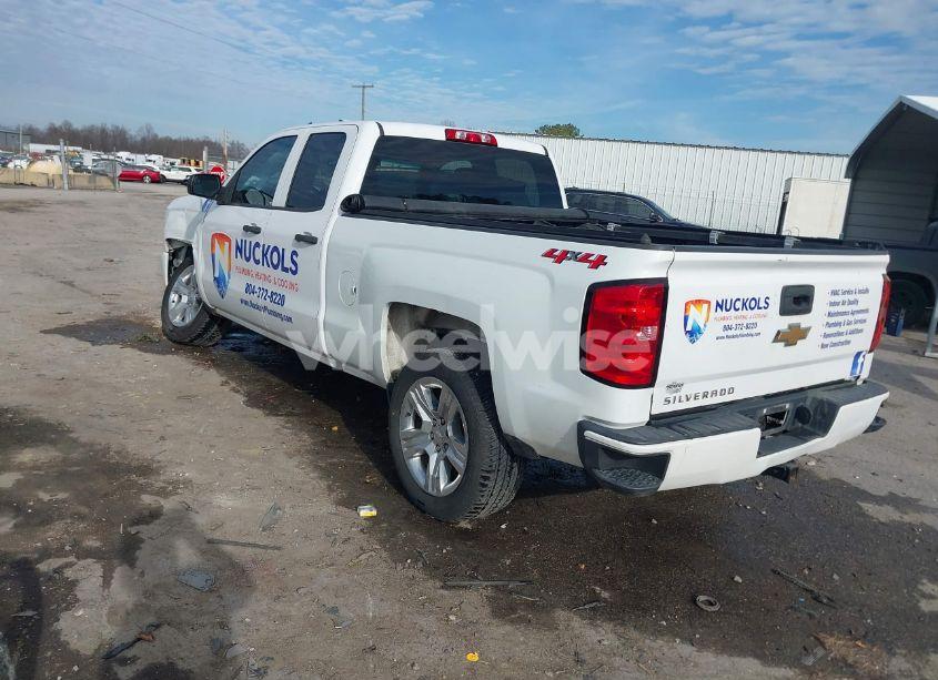 Photo 3 of 2018 Chevrolet Silverado 1500 CUSTOM (VIN 1GCVKPEC3JZ112283)