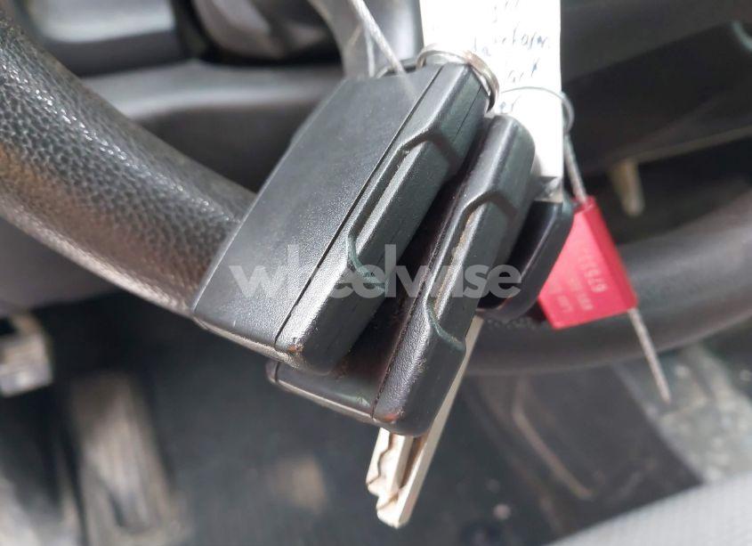 Photo 11 of 2018 Chevrolet Silverado 1500 CUSTOM (VIN 1GCVKPEC3JZ254536)