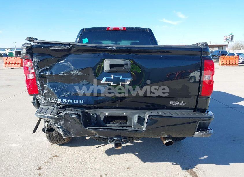 Photo 16 of 2018 Chevrolet Silverado 1500 CUSTOM (VIN 1GCVKPEC3JZ254536)