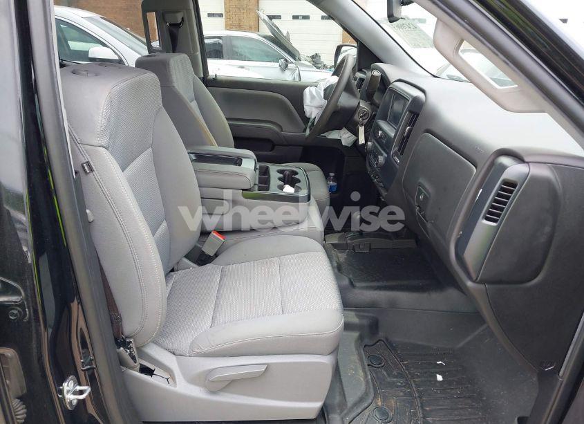 Photo 5 of 2017 Chevrolet Silverado 1500 CUSTOM (VIN 1GCVKPEC4HZ394282)