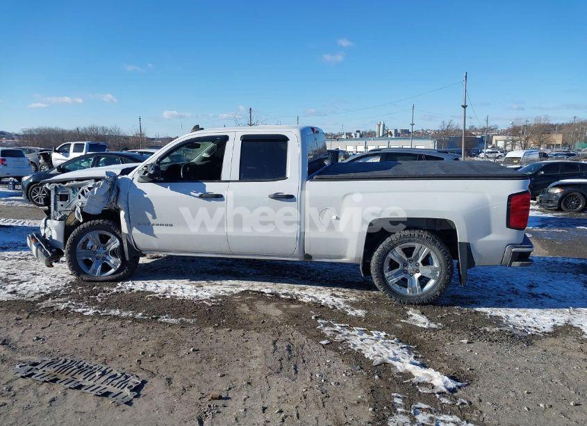 Photo 14 of 2018 Chevrolet Silverado 1500 CUSTOM (VIN 1GCVKPEC4JZ288551)