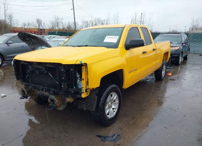 Photo 2 of 2015 Chevrolet Silverado 1500 WT (VIN 1GCVKPEC5FZ212568)
