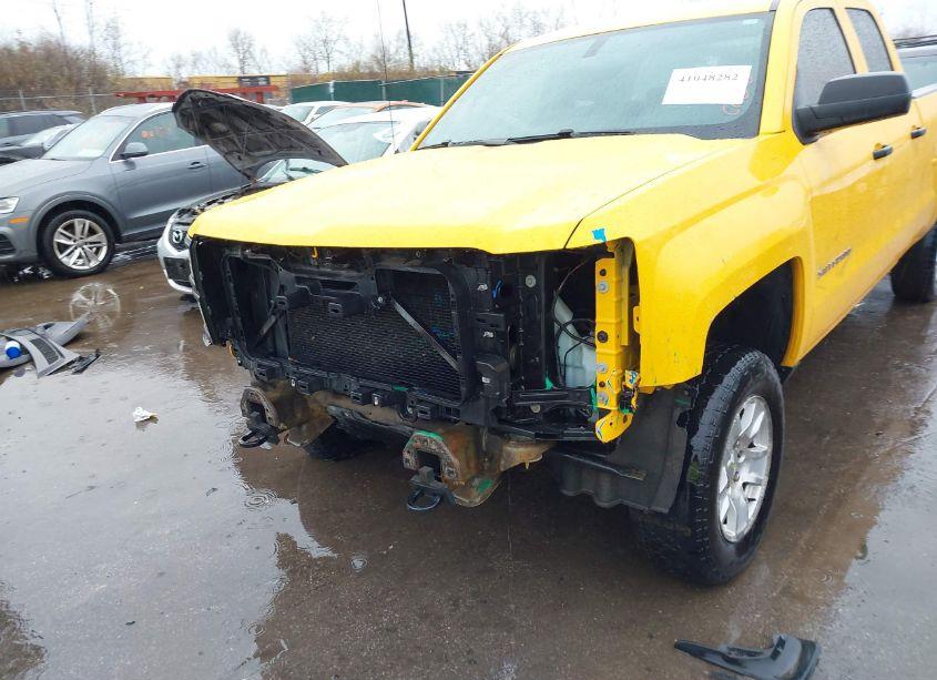 Photo 6 of 2015 Chevrolet Silverado 1500 WT (VIN 1GCVKPEC5FZ212568)