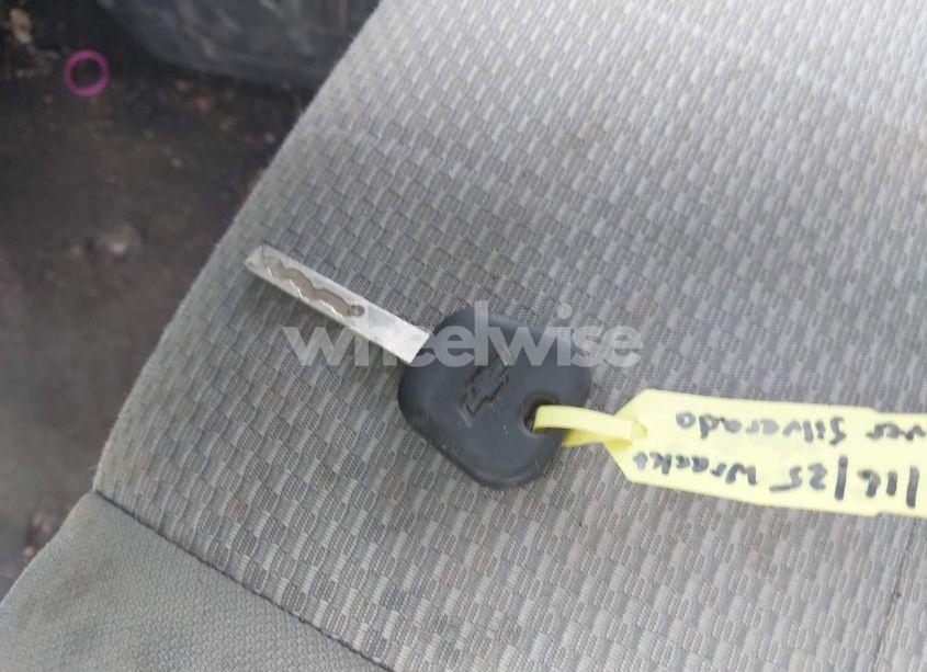 Photo 11 of 2018 Chevrolet Silverado 1500 CUSTOM (VIN 1GCVKPEC5JZ377139)