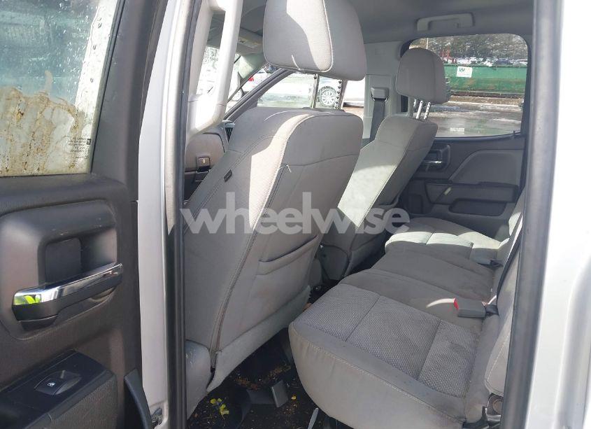 Photo 8 of 2018 Chevrolet Silverado 1500 CUSTOM (VIN 1GCVKPEC5JZ377139)