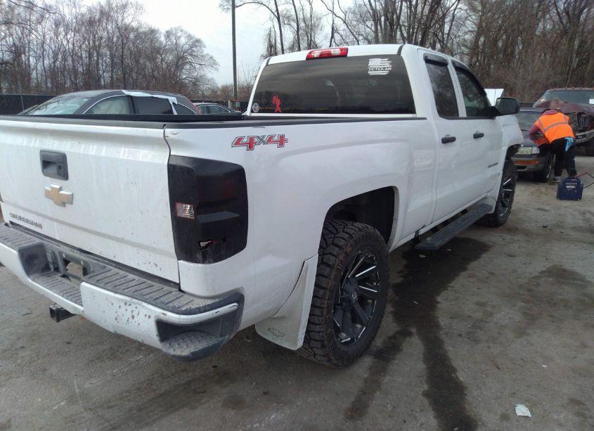 Photo 4 of 2016 Chevrolet Silverado 1500 SILVERADO CUSTOM (VIN 1GCVKPEC6GZ218316)