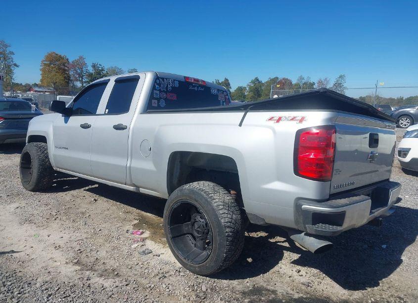Photo 3 of 2017 Chevrolet Silverado 1500 CUSTOM (VIN 1GCVKPEC6HZ327084)