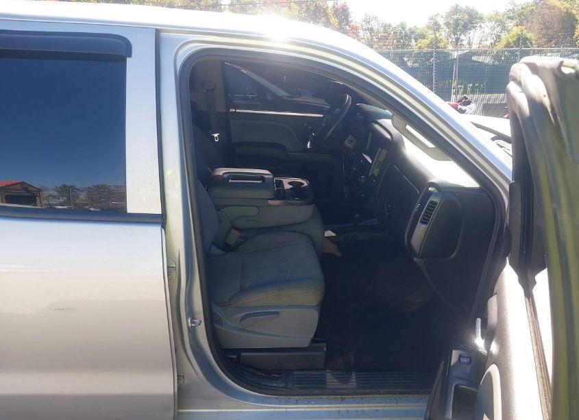 Photo 5 of 2017 Chevrolet Silverado 1500 CUSTOM (VIN 1GCVKPEC6HZ327084)