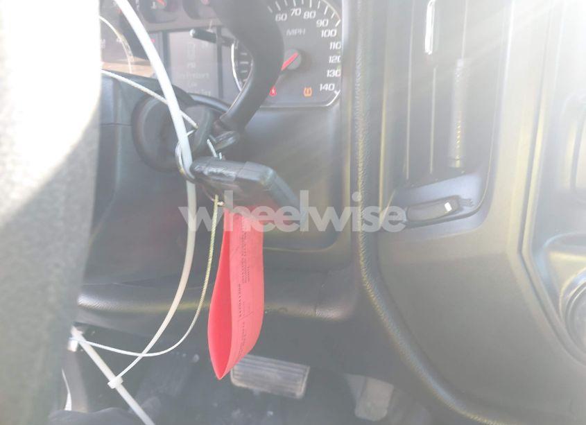 Photo 11 of 2015 Chevrolet Silverado 1500 WT (VIN 1GCVKPEC7FZ261769)