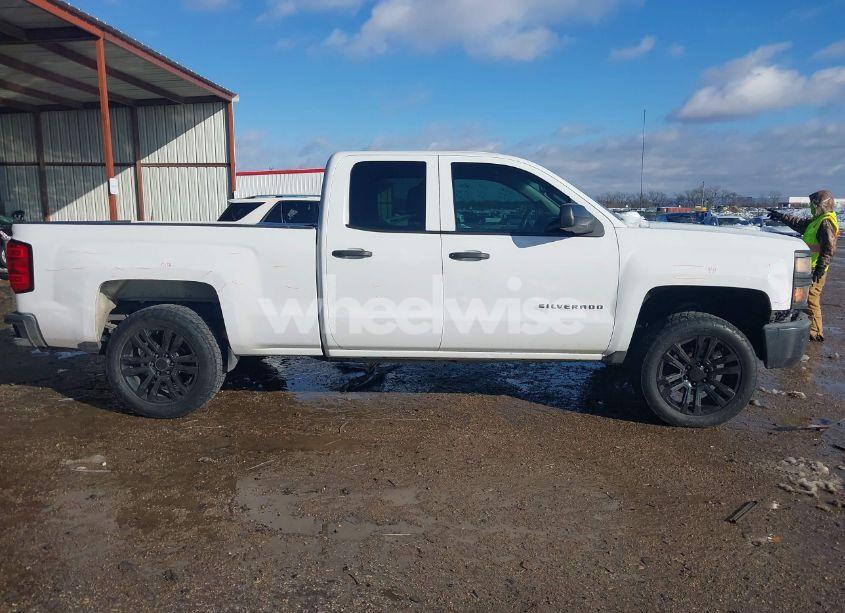Photo 13 of 2015 Chevrolet Silverado 1500 WT (VIN 1GCVKPEC7FZ261769)