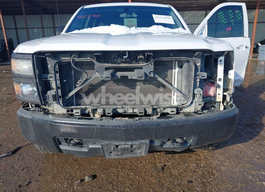 Photo 6 of 2015 Chevrolet Silverado 1500 WT (VIN 1GCVKPEC7FZ261769)