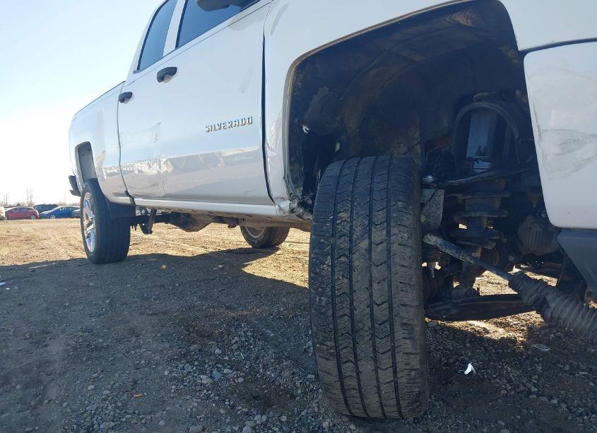 Photo 6 of 2017 Chevrolet Silverado 1500 CUSTOM (VIN 1GCVKPEC7HZ243940)