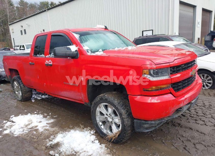 2016 Chevrolet Silverado 1500 CUSTOM (VIN 1GCVKPEC8GZ320846) main photo