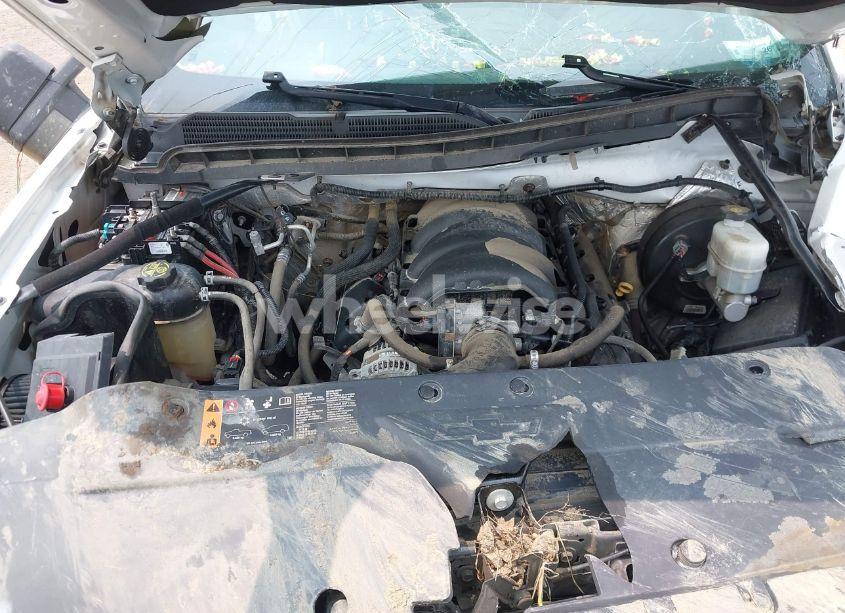 Photo 10 of 2018 Chevrolet Silverado 1500 CUSTOM (VIN 1GCVKPEC8JZ221757)