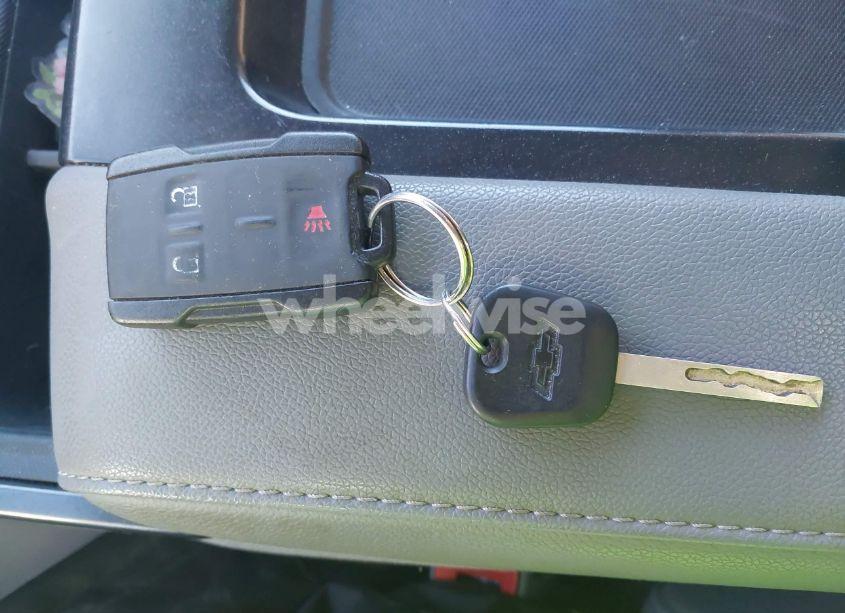 Photo 9 of 2018 Chevrolet Silverado 1500 CUSTOM (VIN 1GCVKPEC8JZ359086)